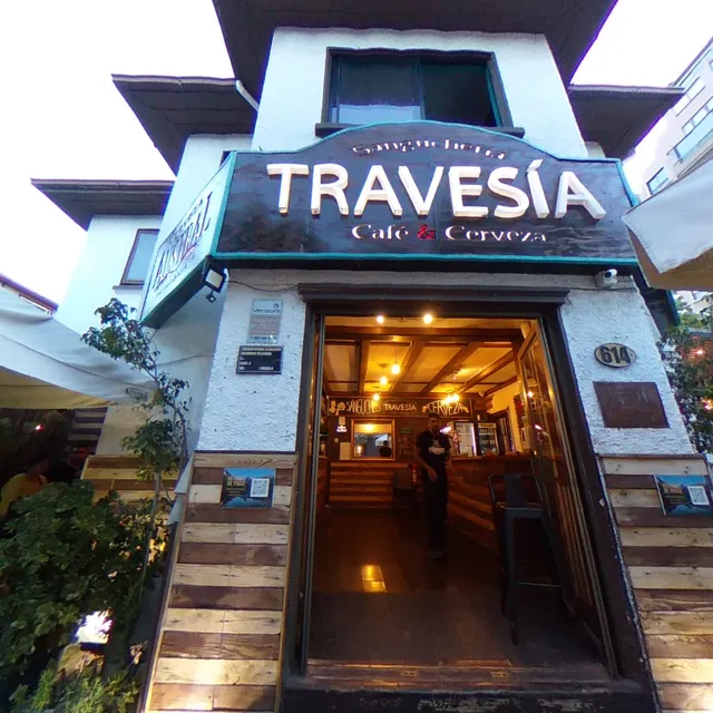 Sanguchería Travesía